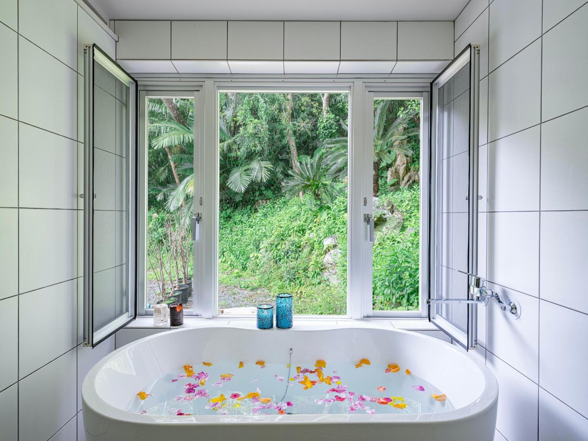 Yama'Oto - Nature Luxury Stay Motobu Extérieur photo