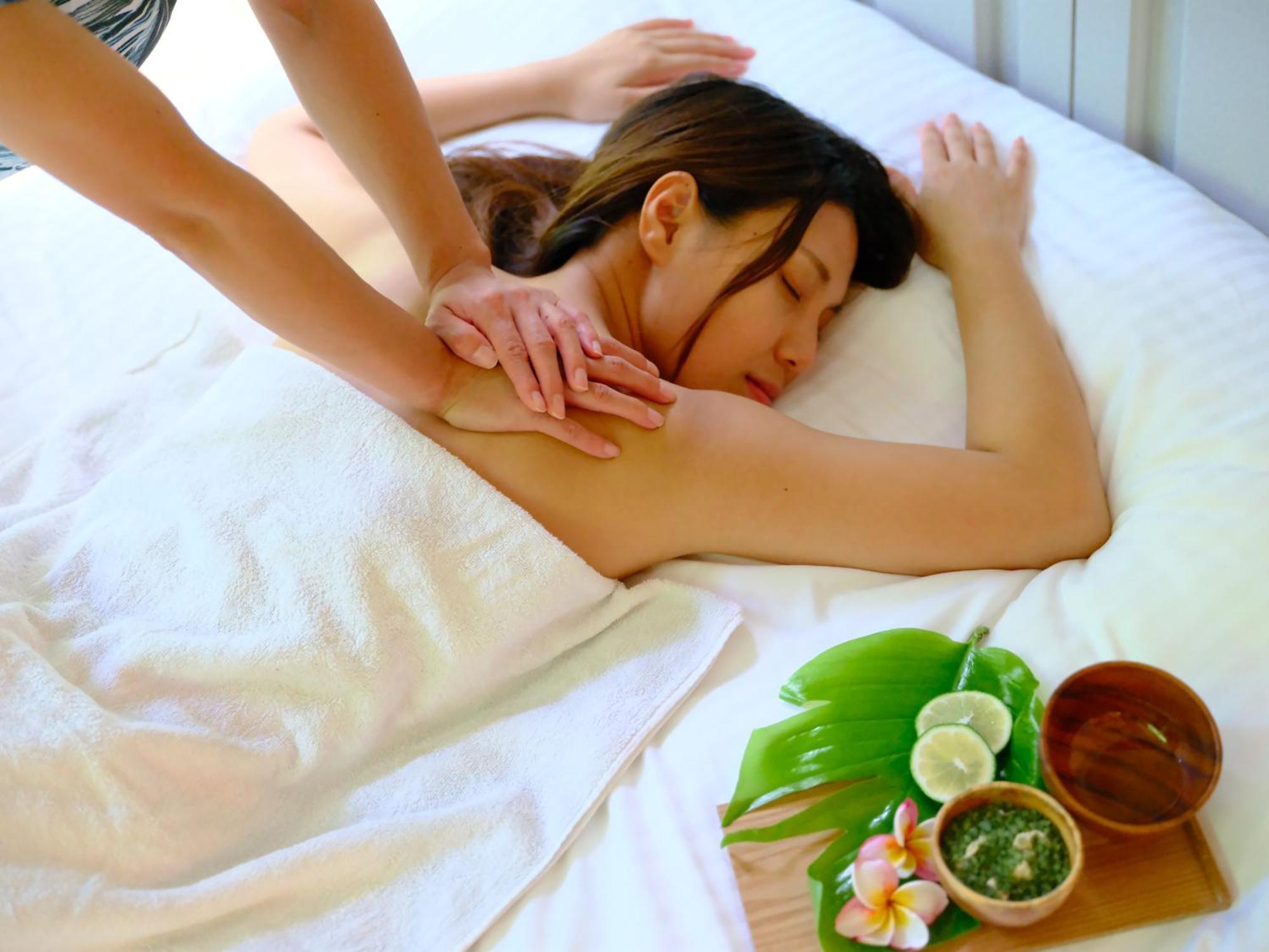 Yama'Oto - Nature Luxury Stay Motobu Extérieur photo